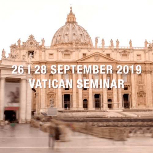 Diseño del Vaticano con la fecha de la Conferencia Digital Age